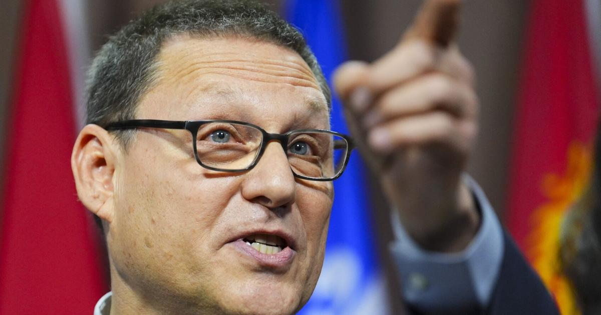 Avi Lewis demands Mark Carney ban stores from using personal info to set ...