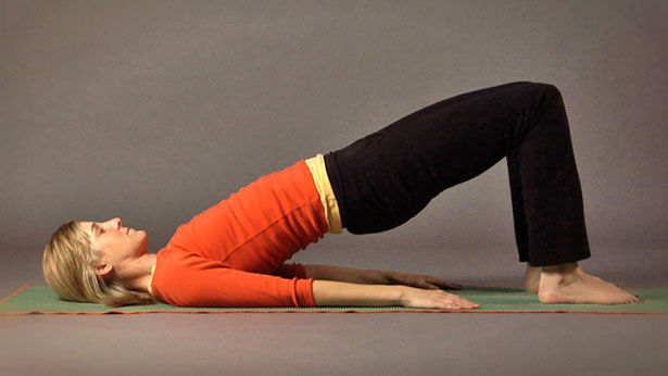 Salamba Bhujangasana (Sphinx Pose): How to Do, Variations & Benefit -  Fitsri Yoga