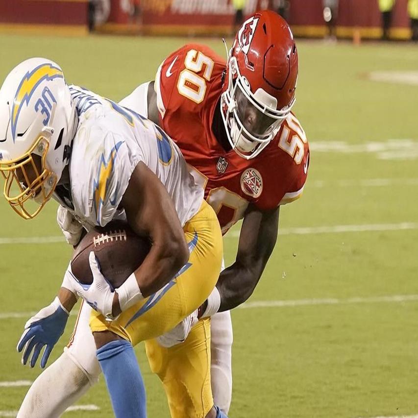 Chiefs defense complementing offense during 2-0 start