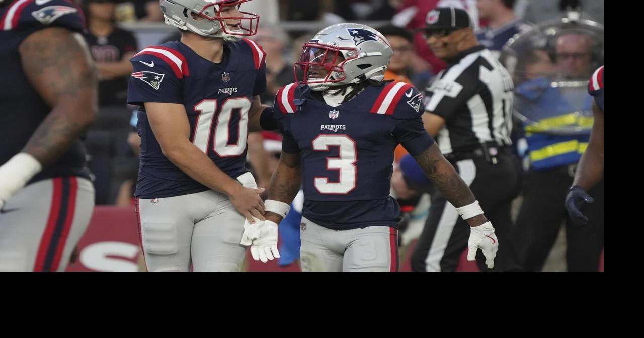 Pats can't gain 1 yard against Cards when they need it. Rest of season looks even tougher