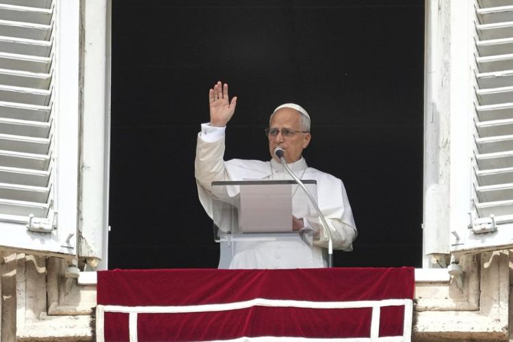 Pope Leo XIV turns 70 and thanks God, his parents and all those who prayed for him