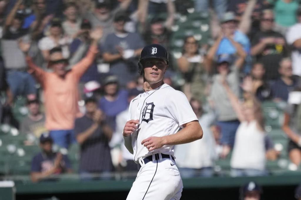 Volpe becomes 20-20 player as Yankees lose to Tigers 4-3 in 10