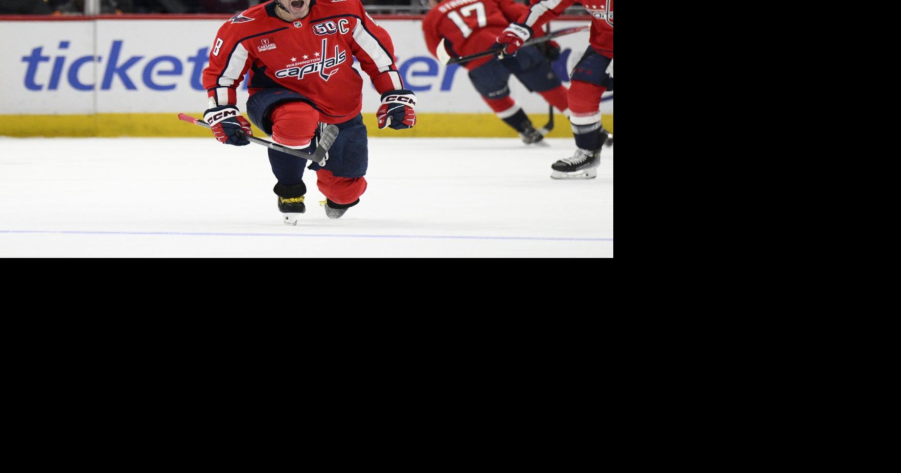 Ovechkin’s chase of Gretzky should be hockey story of 2025