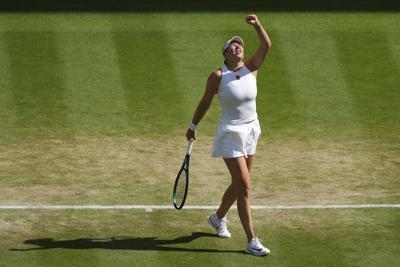 Amanda Anisimova upsets No. 1 Aryna Sabalenka at Wimbledon to reach her first Grand Slam final