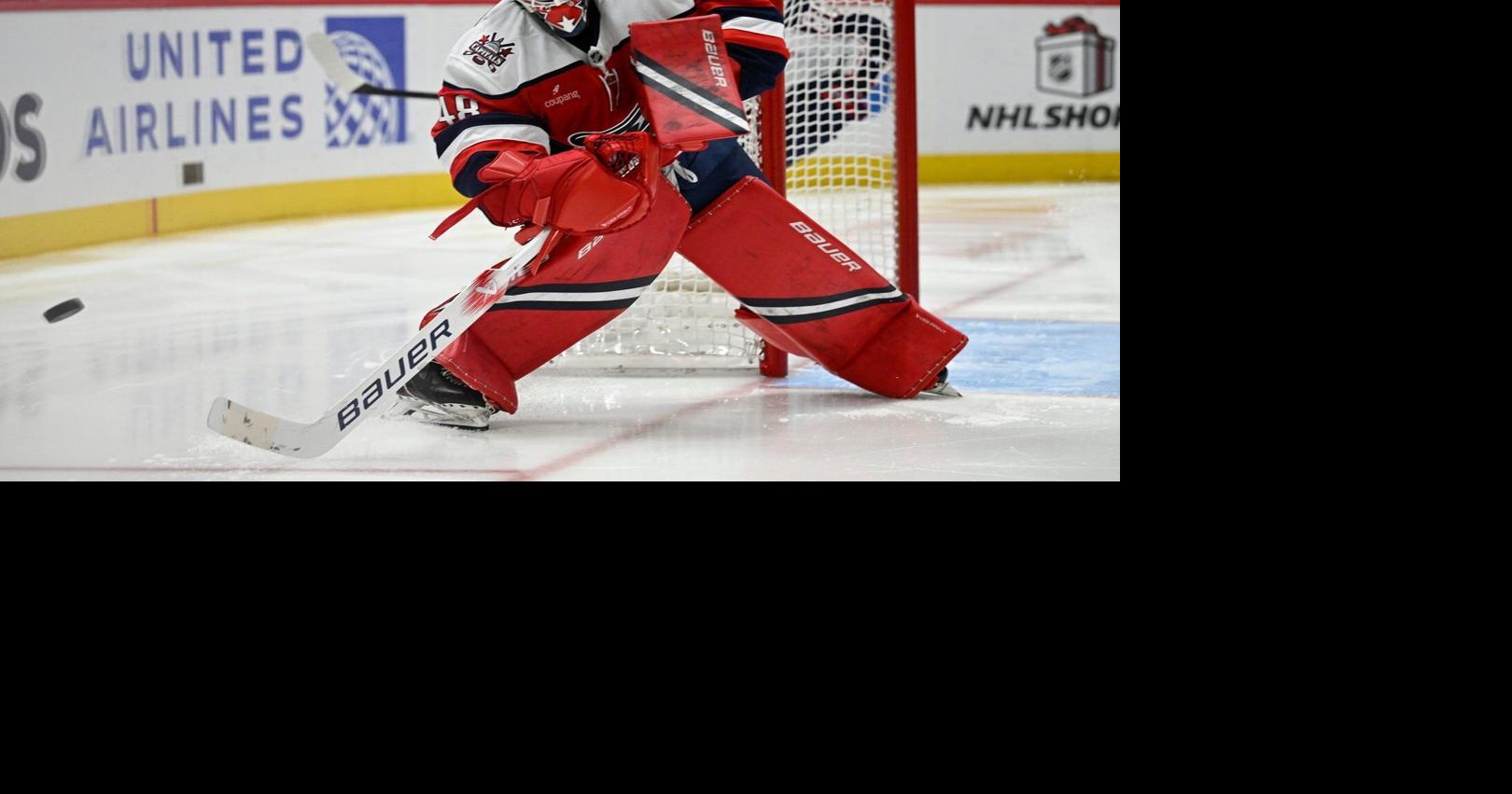 Thompson earns his 100th win as Capitals down Blue Jackets 2-0