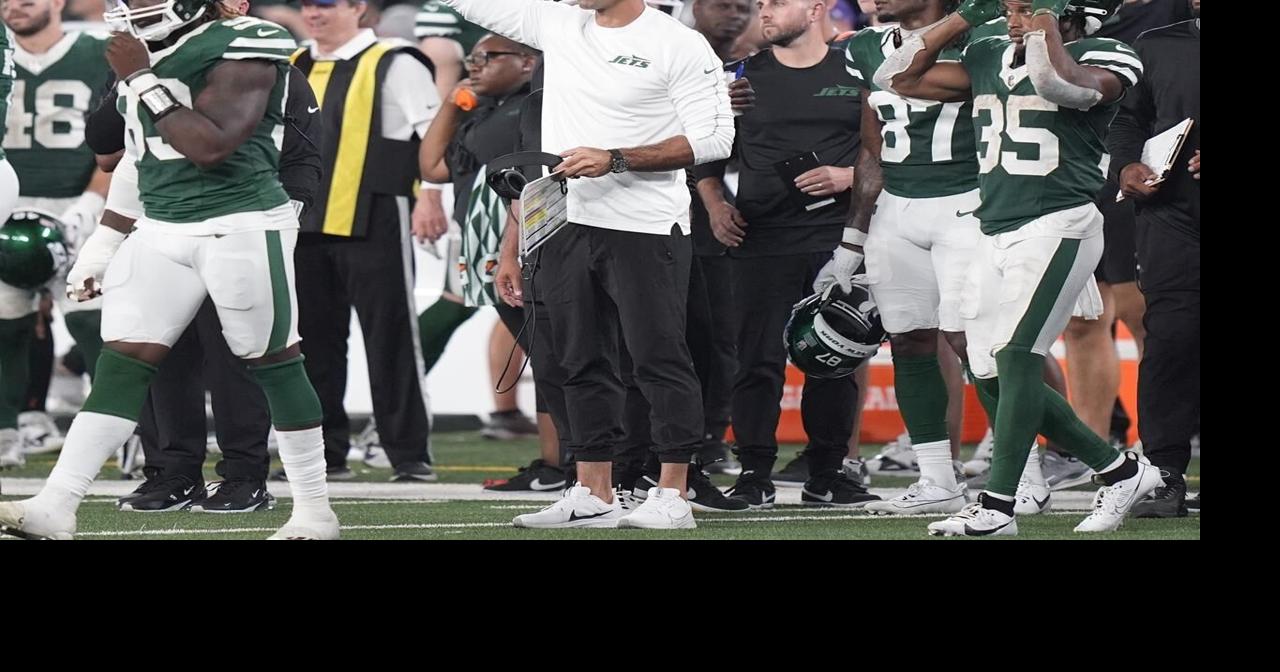 Aaron Rodgers makes his return when the Jets open the season at the 49ers