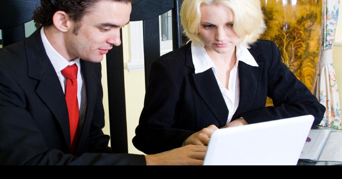 Know the cost of your holdover clause fee