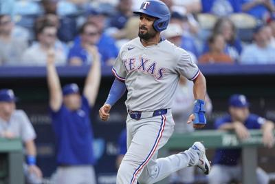 Rangers 2B Marcus Semien still hopes to play again this season after foot injury