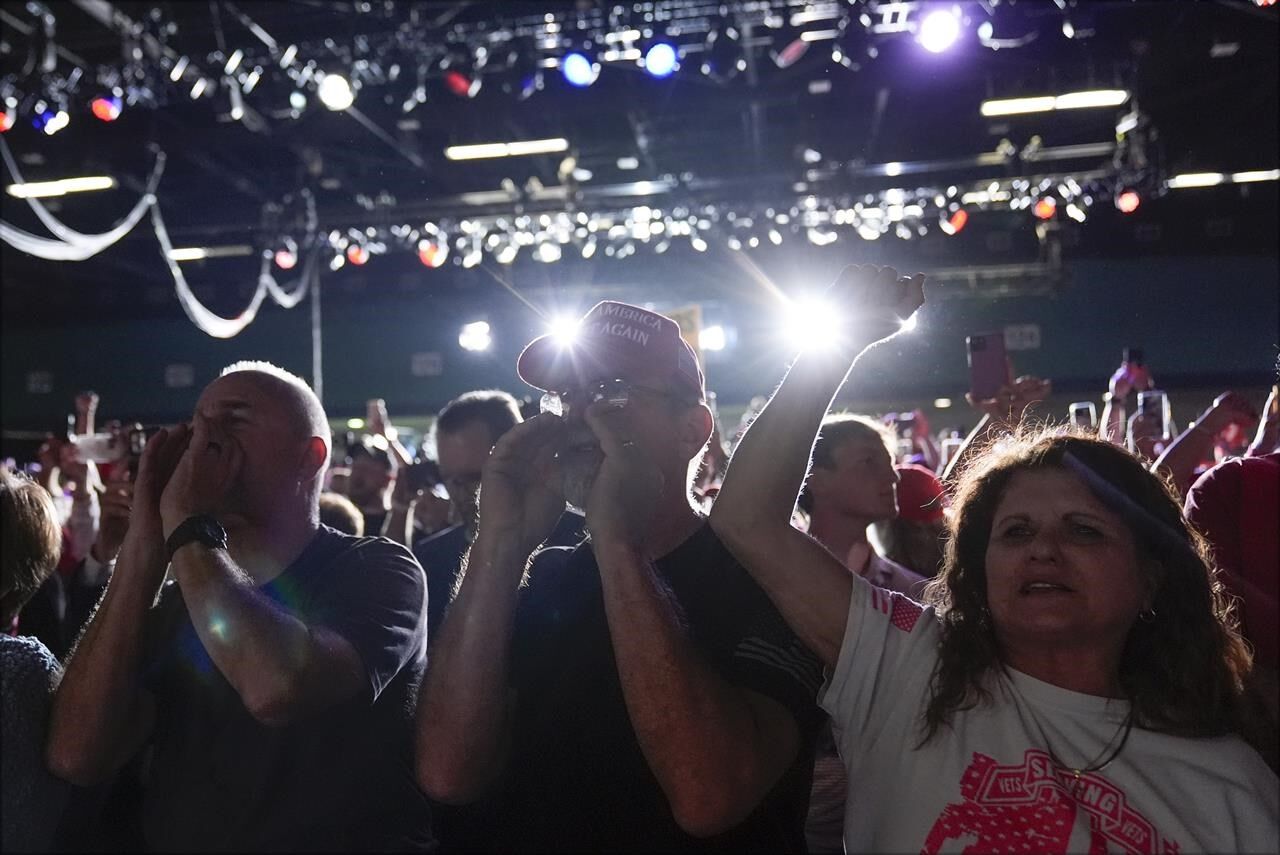 Donald Trump Tells Supporters To 'just Vote' At Lively Georgia Rally ...