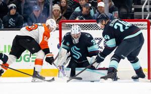 Grubauer stops 31 shots and Tolvanen scores twice as Kraken beat Flyers 4-1