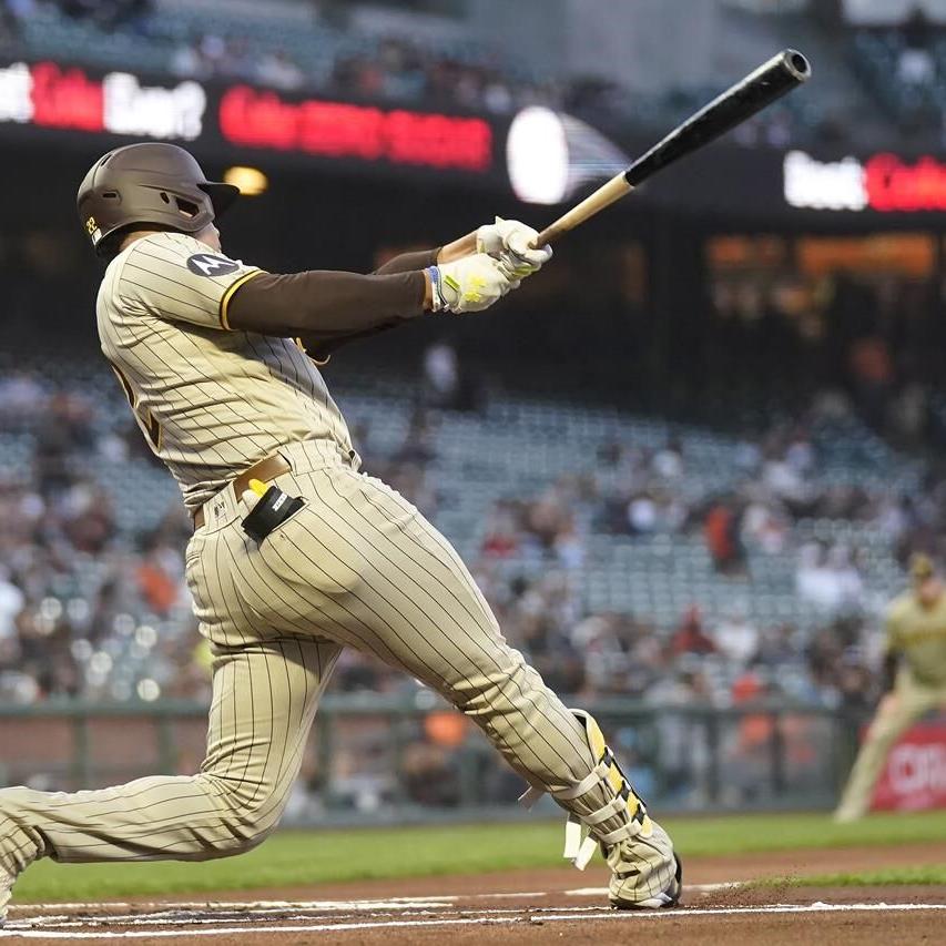 Lugo, Soto keep Padres' slim playoff hopes alive with 4-0 win over