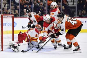 Travis Konecny scores short-handed goal as Philadelphia Flyers top the Calgary Flames 3-2
