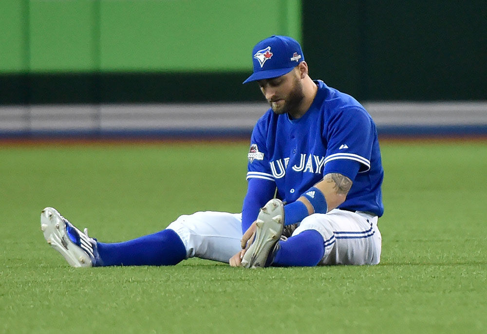 Dickey wins again, Blue Jays beat slumping Tigers