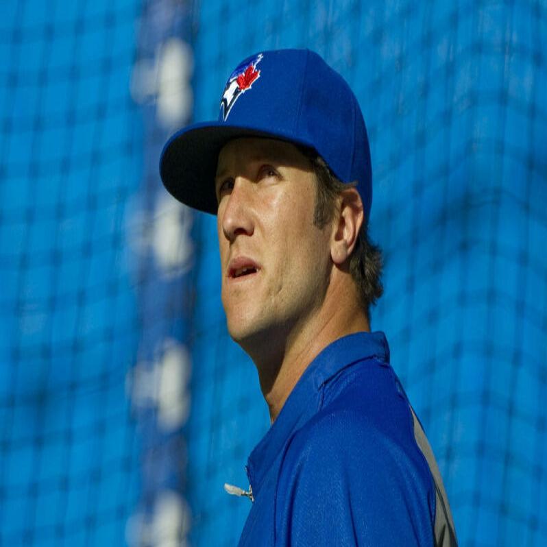 Blue Jays' Yan Gomes becomes first Brazilian to play in MLB game