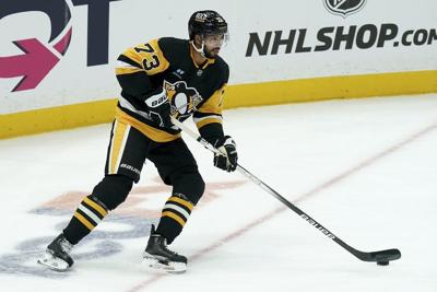 Vancouver Canucks sign defenceman Pierre-Olivier Joseph to one-year contract
