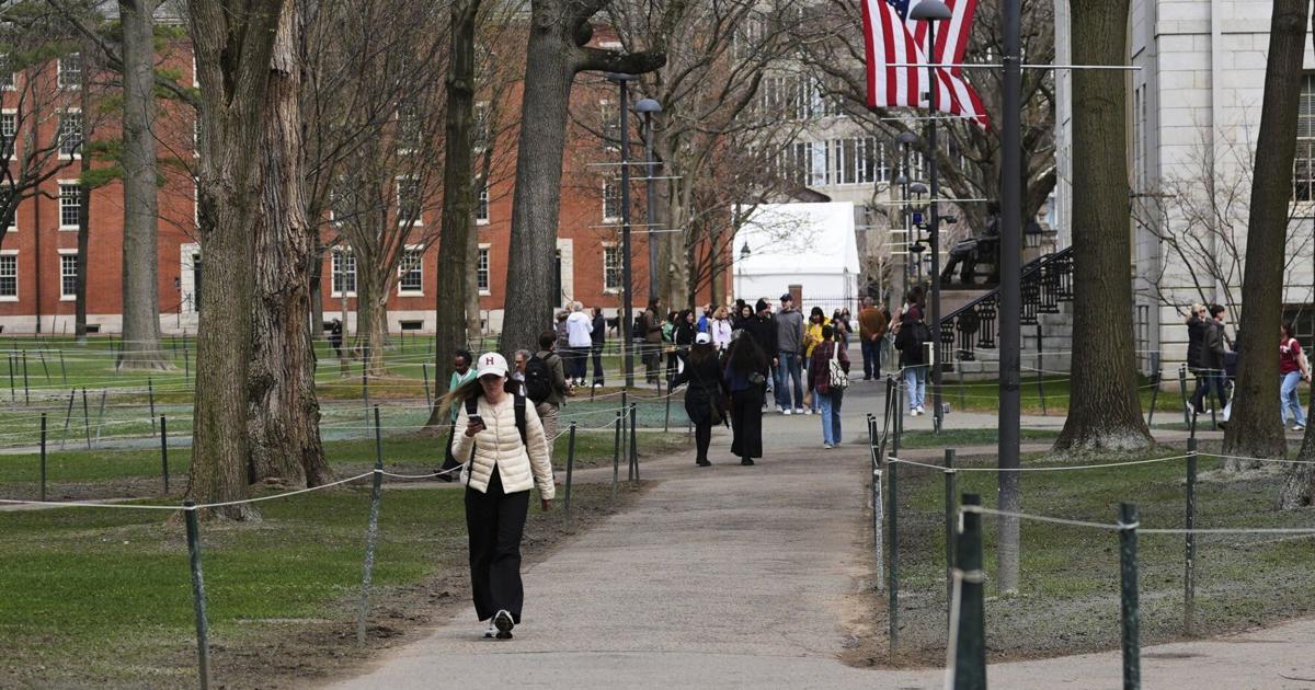 Canadian Harvard students shocked at Trump’s threat