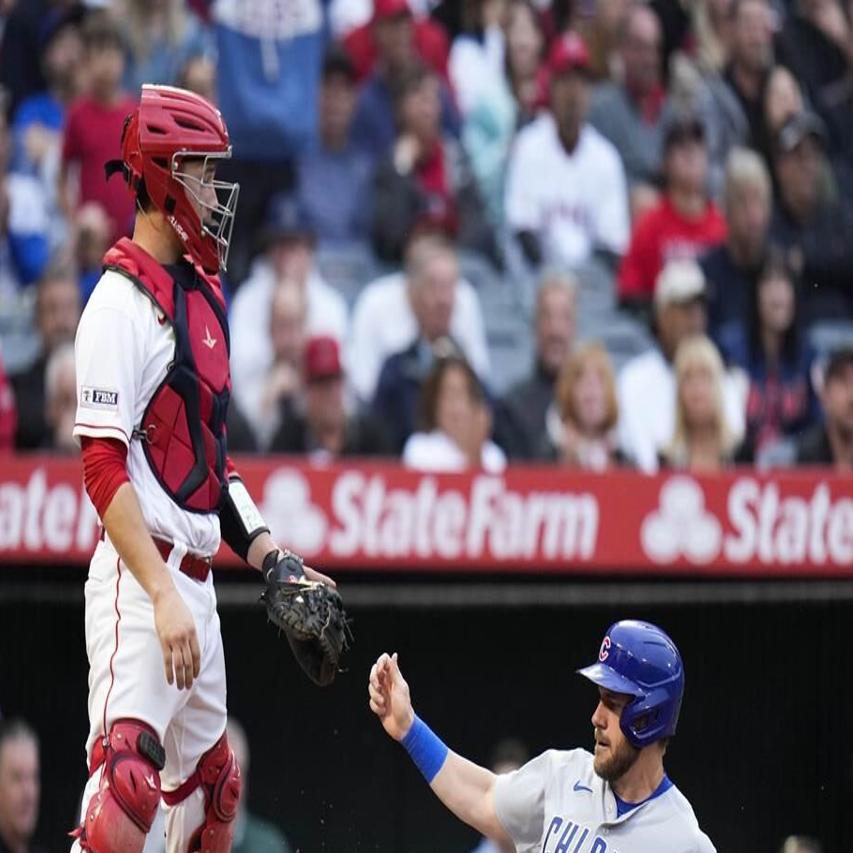 Sprained right wrist lands Cubs' Patrick Wisdom on injured list - Chicago  Sun-Times