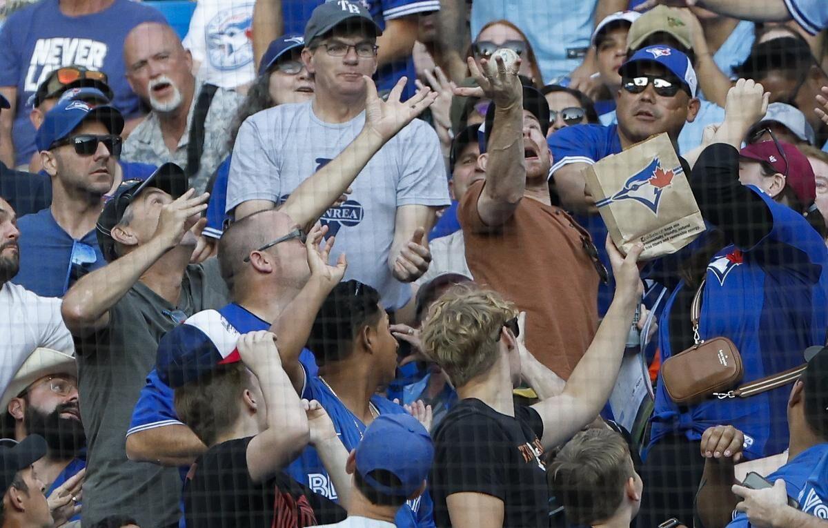 Toronto Blue Jays announce $230 million stadium renovation plan - ESPN