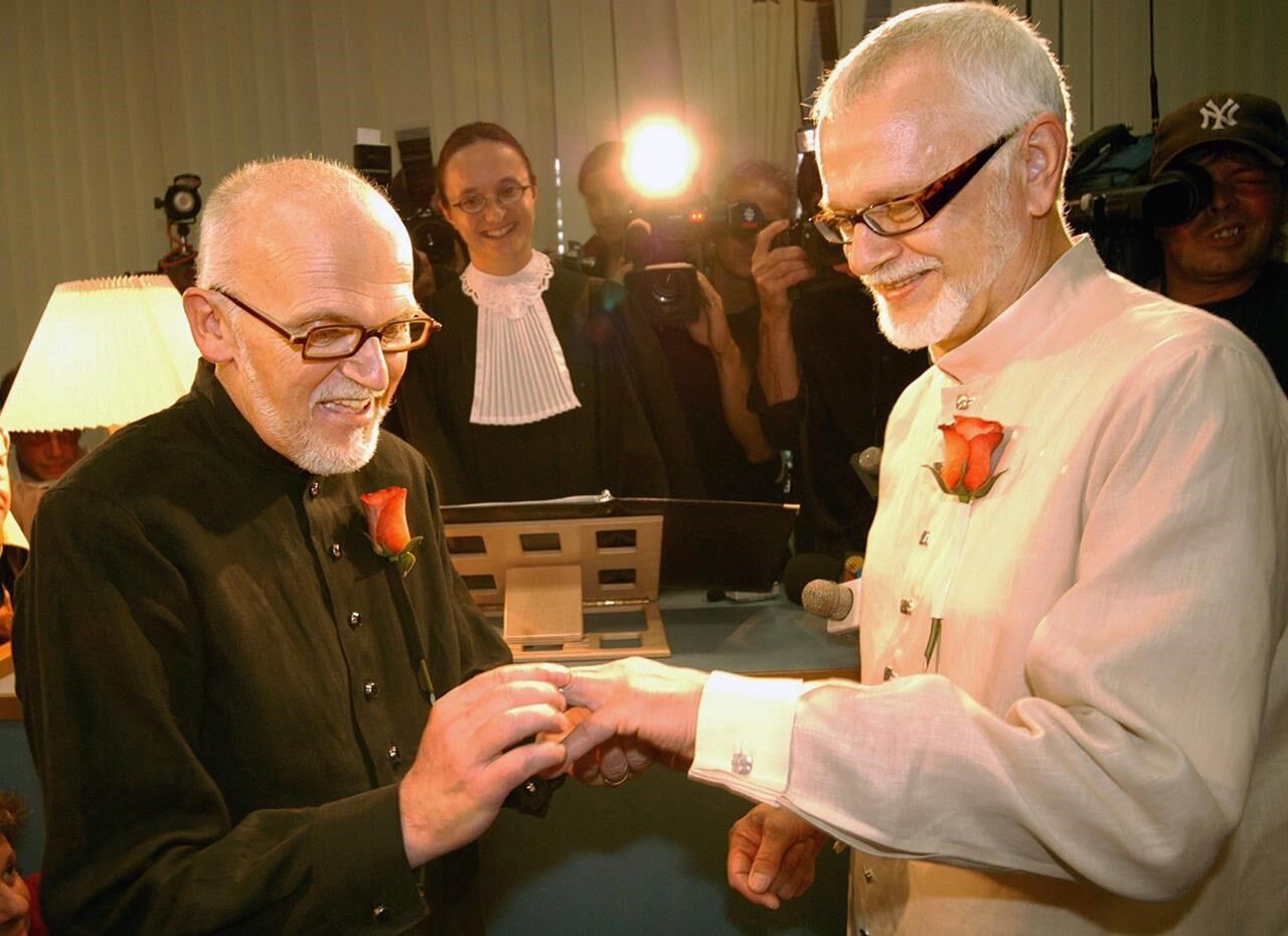 Roger Thibault, one half of first same-sex civil union in Quebec, dies at 77 image pic