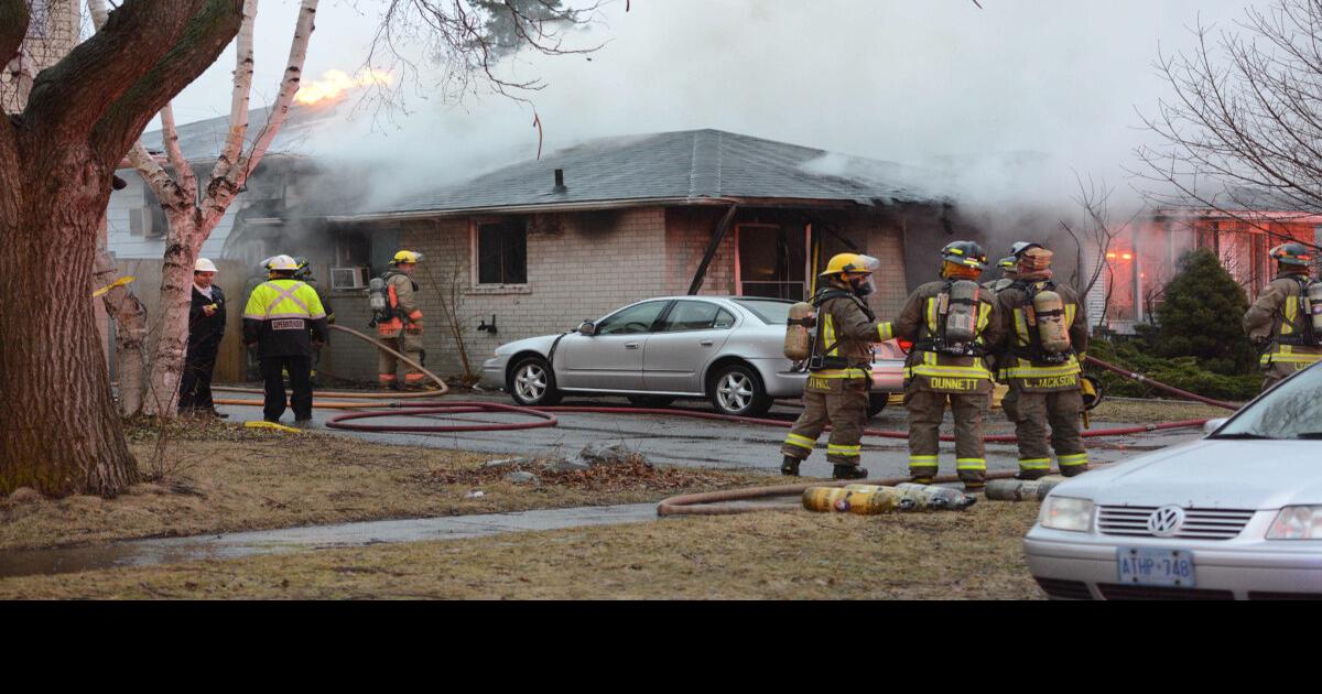 One dead in Mississauga house fire