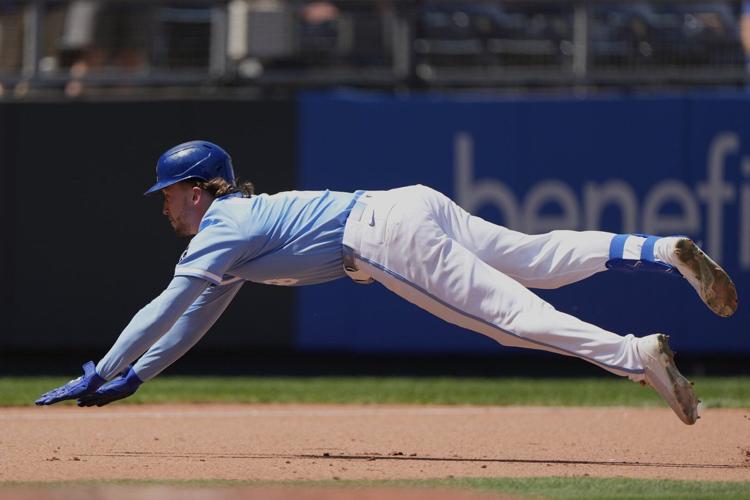 Waters' pinch-hit triple in the 7th inning sparks Royals to 2-1 victory over Cardinals