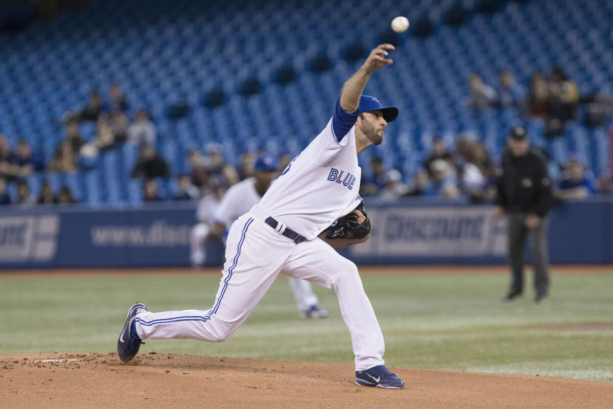 Blue Jays Big drop in attendance for game No. 2