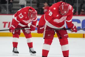 NHL's East playoff race shaken up as the Flyers rise, Red Wings fall and Islanders fire their coach
