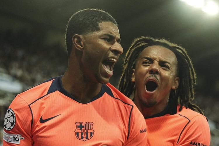 Rashford impresses with first goals for Barcelona as Tuchel watches