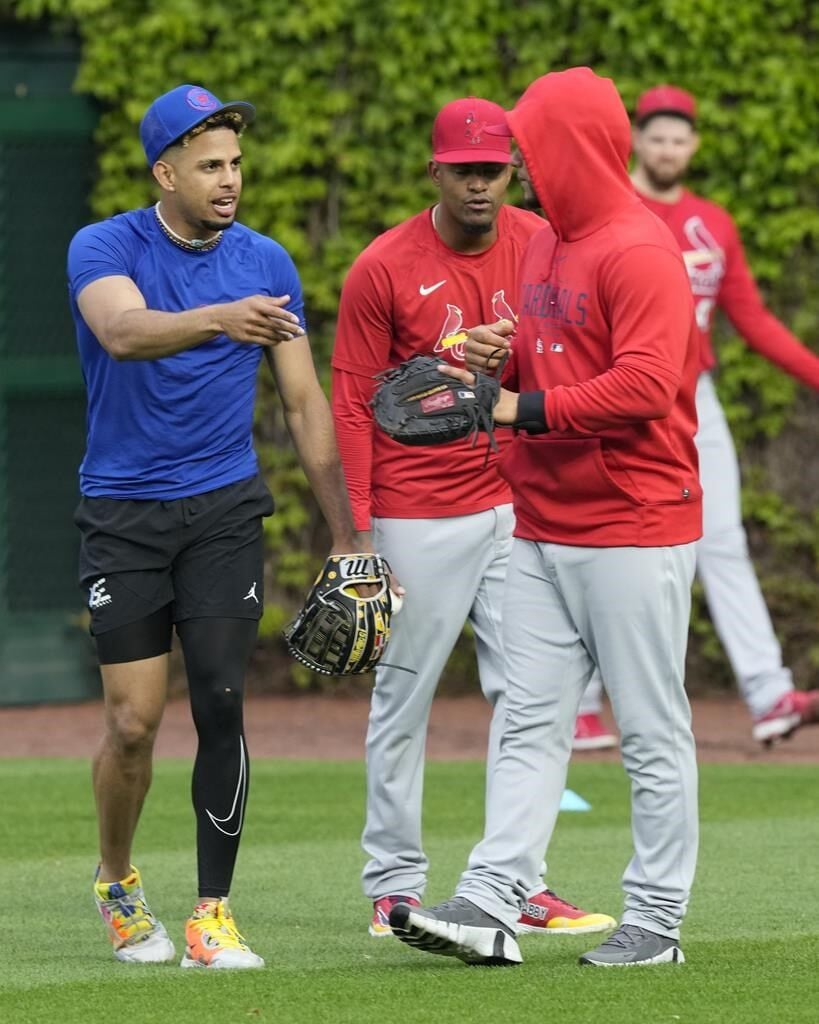 Willson Contreras returns to Wrigley Field: Cardinals DH drives in winning  run vs. former team 