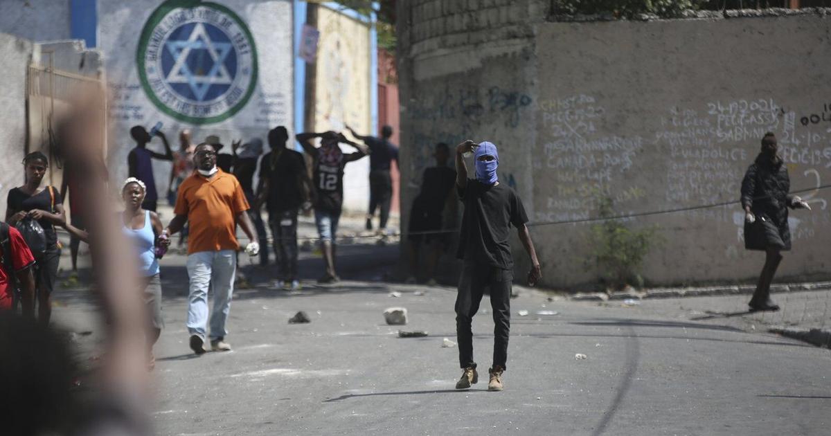A police union in Haiti demands more protection after gangs kill a ...