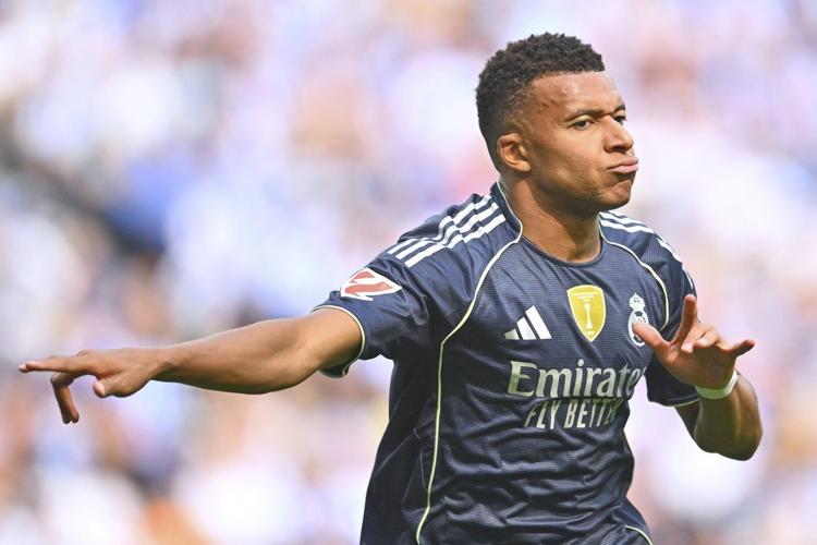 Arsenal's Dowman could become youngest Champions League player and Madrid targets milestones