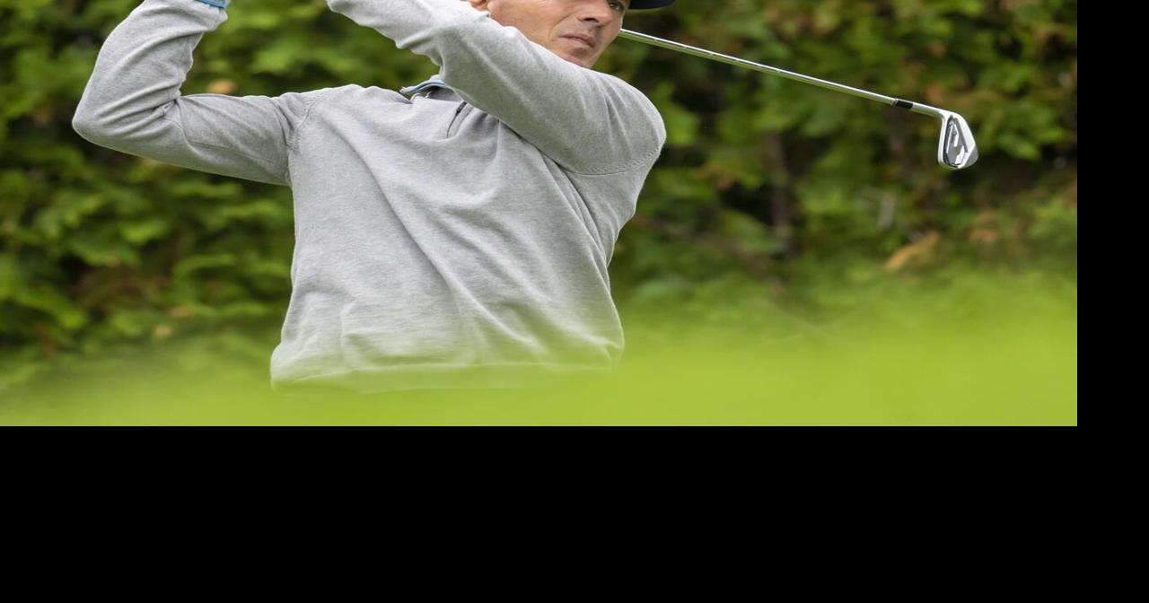 Canadian golfing great Mike Weir closes day at Toronto Stock Exchange