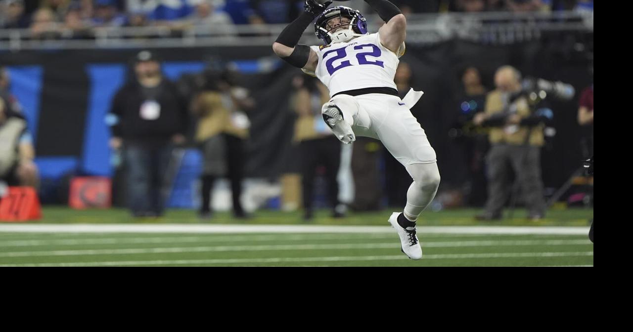 Harrison Smith's weekly coffee with the coach is part of a special season for Vikings veteran safety
