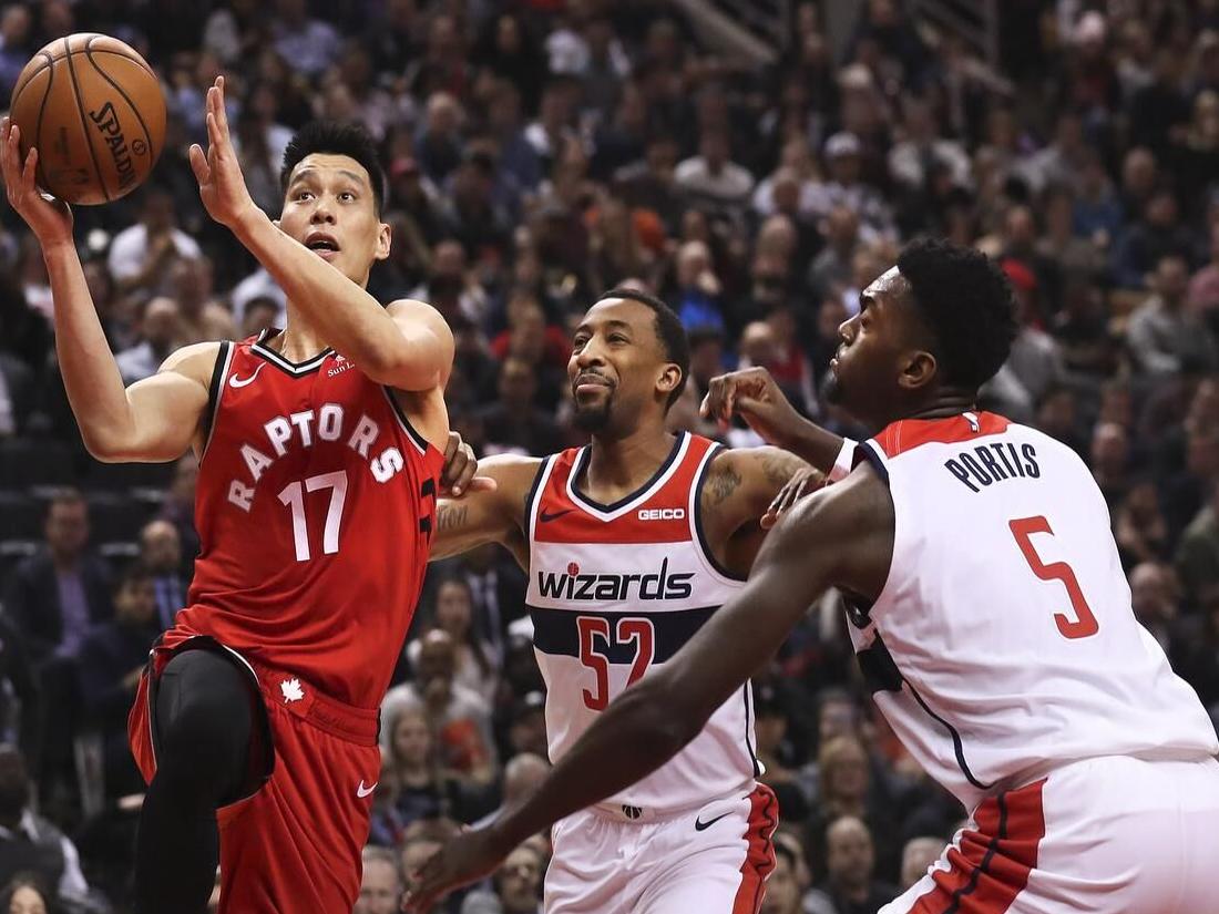 New Raptor Jeremy Lin shows he's got game off the court as well