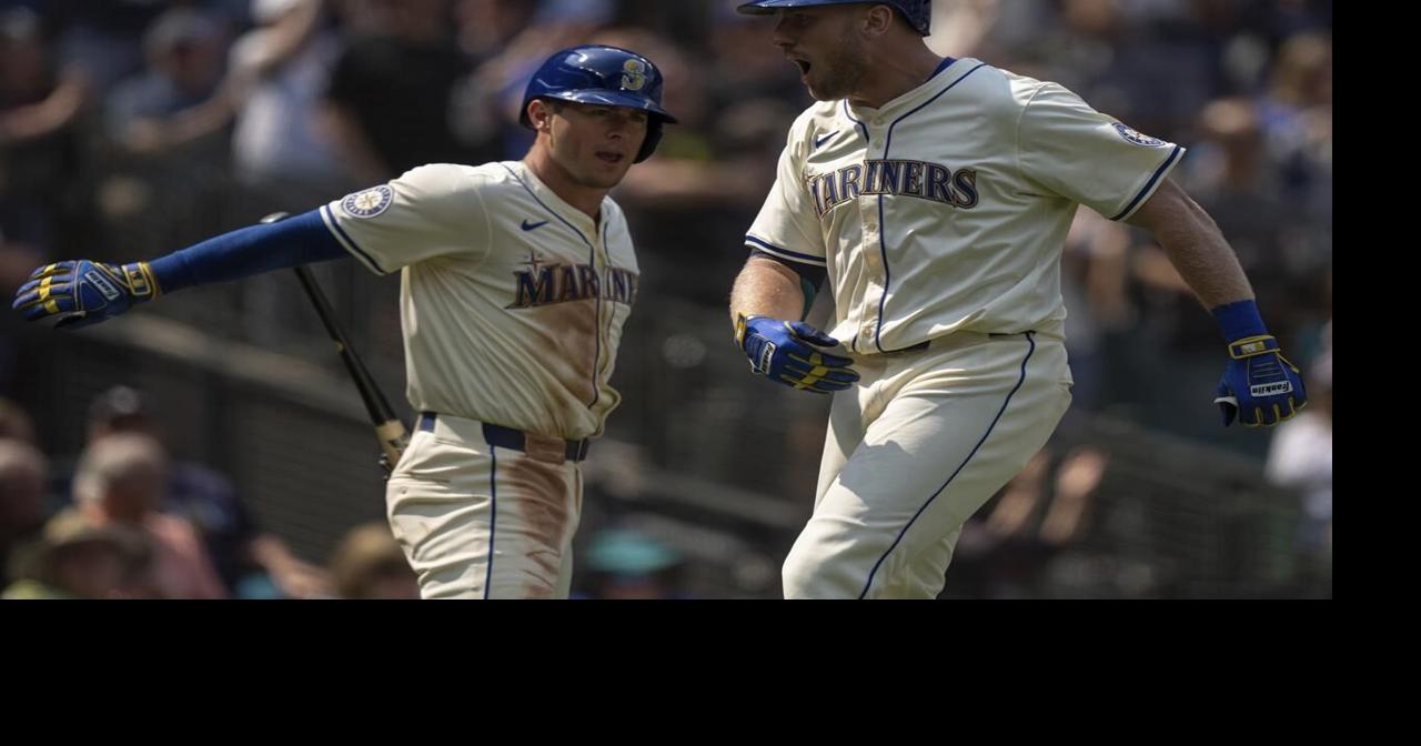 Raley hits three-run homer to help Mariners overcome injury to Rodriguez and beat Astros 6-4