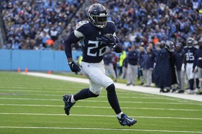 Derrick Henry turns in his best game of season in possible finale with Titans