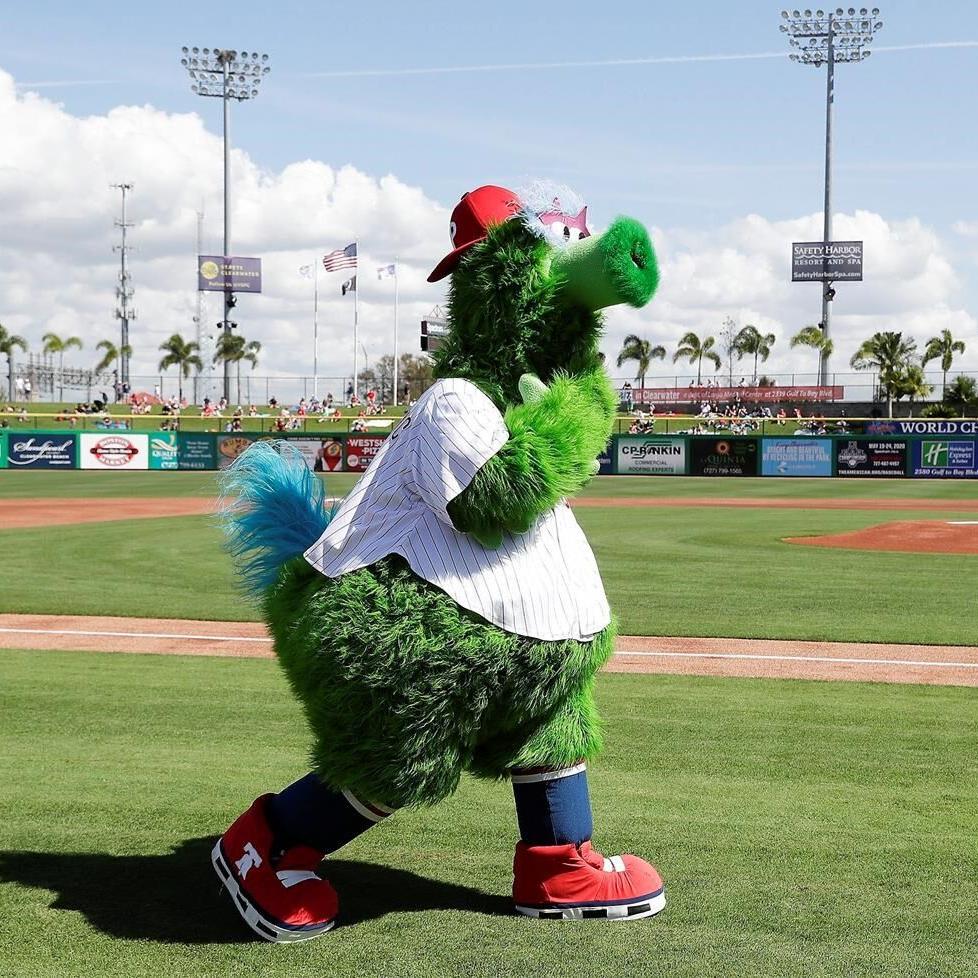 Phillie Phanatic's new look has a supporter in Flyers mascot