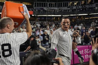 Yankees rally past Mariners 6-5 in 10 innings after going hitless against Bryan Woo until the 8th