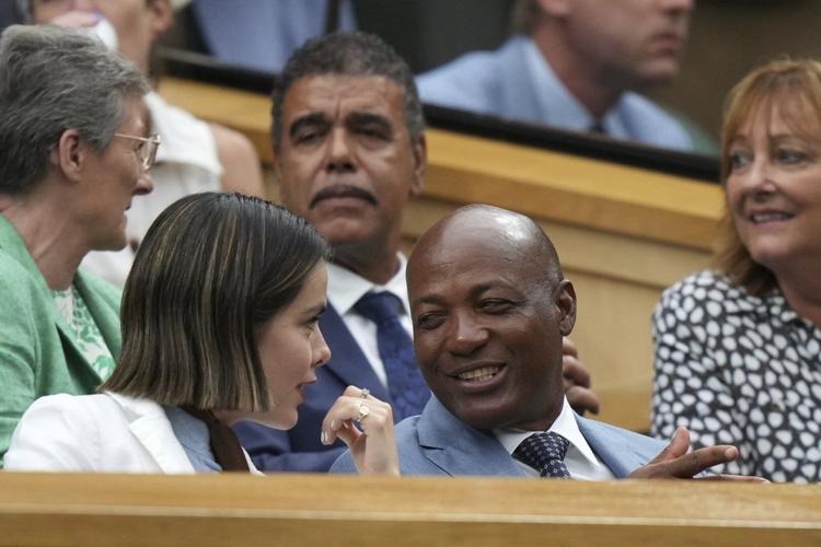 Cricket legends Brian Lara and Viv Richards to help beleaguered West Indies team