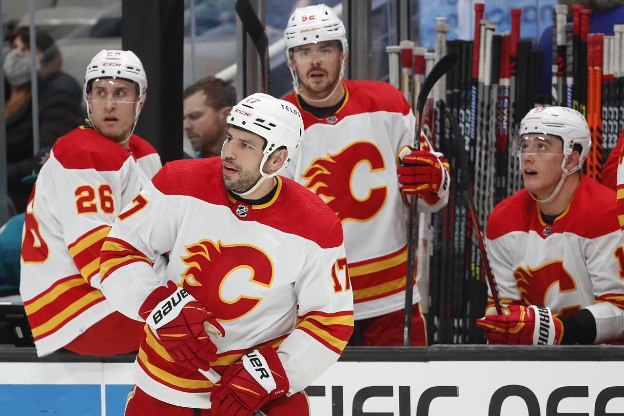 Lucic departs Calgary for Boston, Flames quiet on opening day of