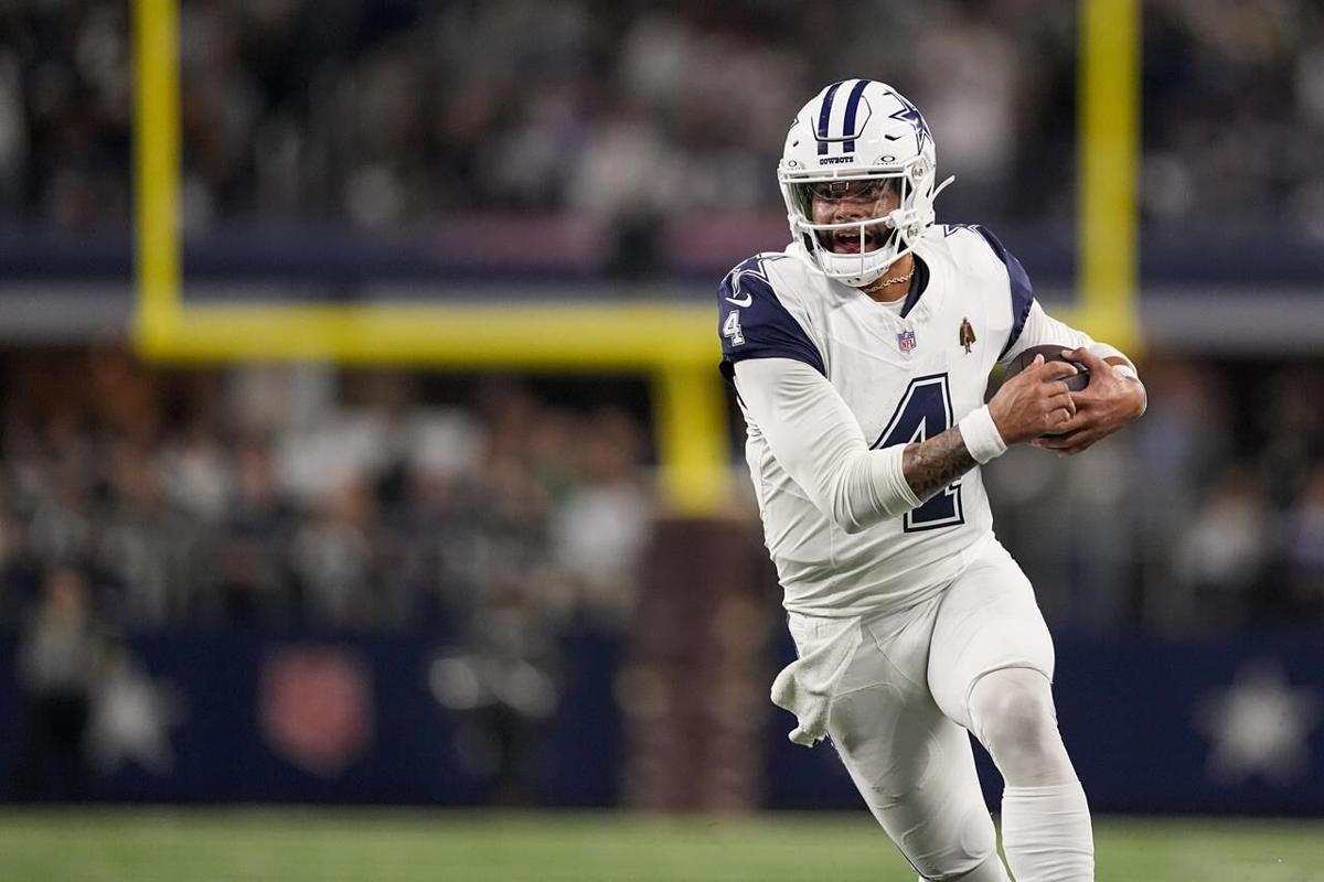 What historic record could Dak Prescott tie against the Eagles this Sunday?