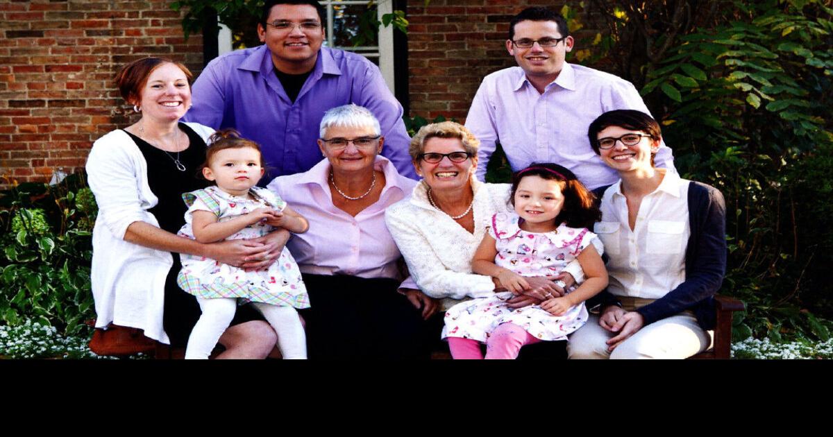 Queen’s Park Christmas cards may foretell election tidings