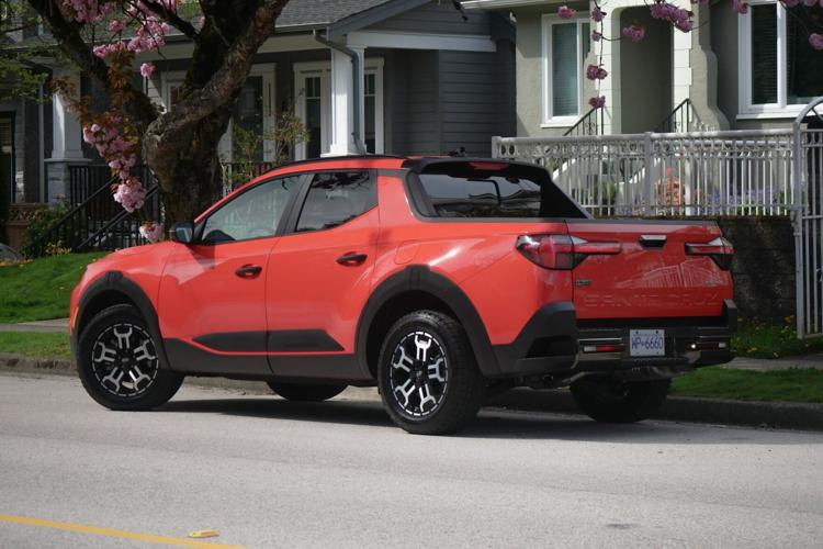 1-2025-Hyundai-Santa-Cruz-XRT.jpg