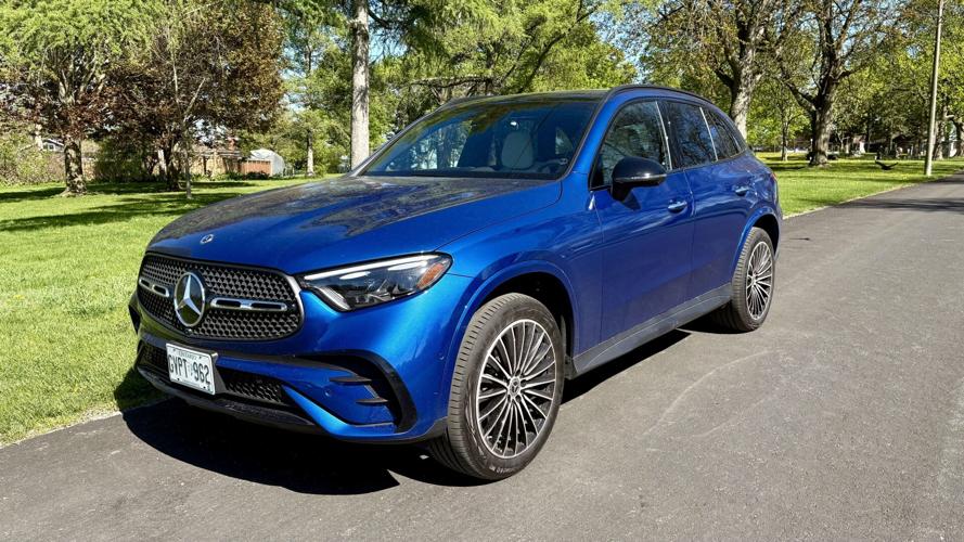 1-2025-Mercedes-Benz-GLC-350e-4MATIC-SUV.jpg