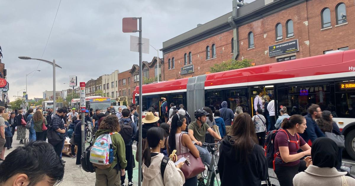 Ttc Lin TTC Line 2 subway reopens after 2-hour rush-hour shutdown