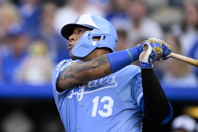 Perez’s 3-run homer leads Royals’ rout of Twins, 11-2