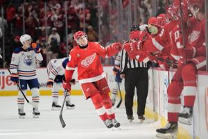 NHL scores: Red Wings secure fifth-straight win with victory over Oilers and McDavid's goal drought continues