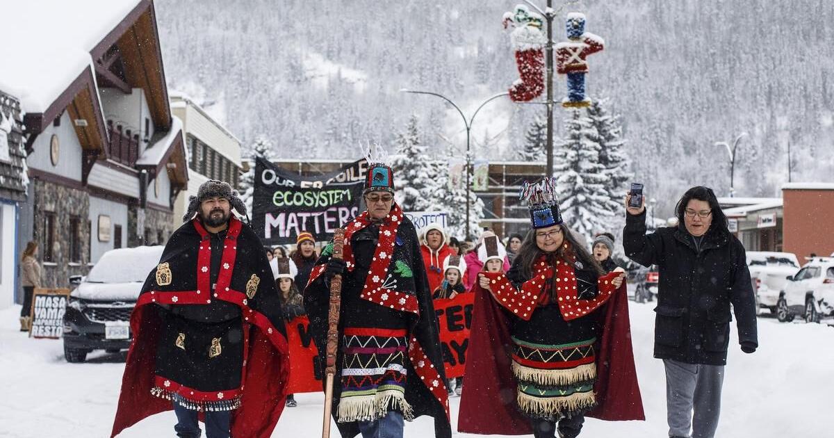 Pipeline at centre of B.C. conflict is creating jobs for First Nations ...