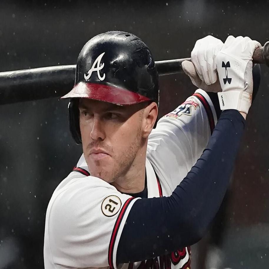 Braves: Freddie Freeman's son is a fashion icon at the World Series