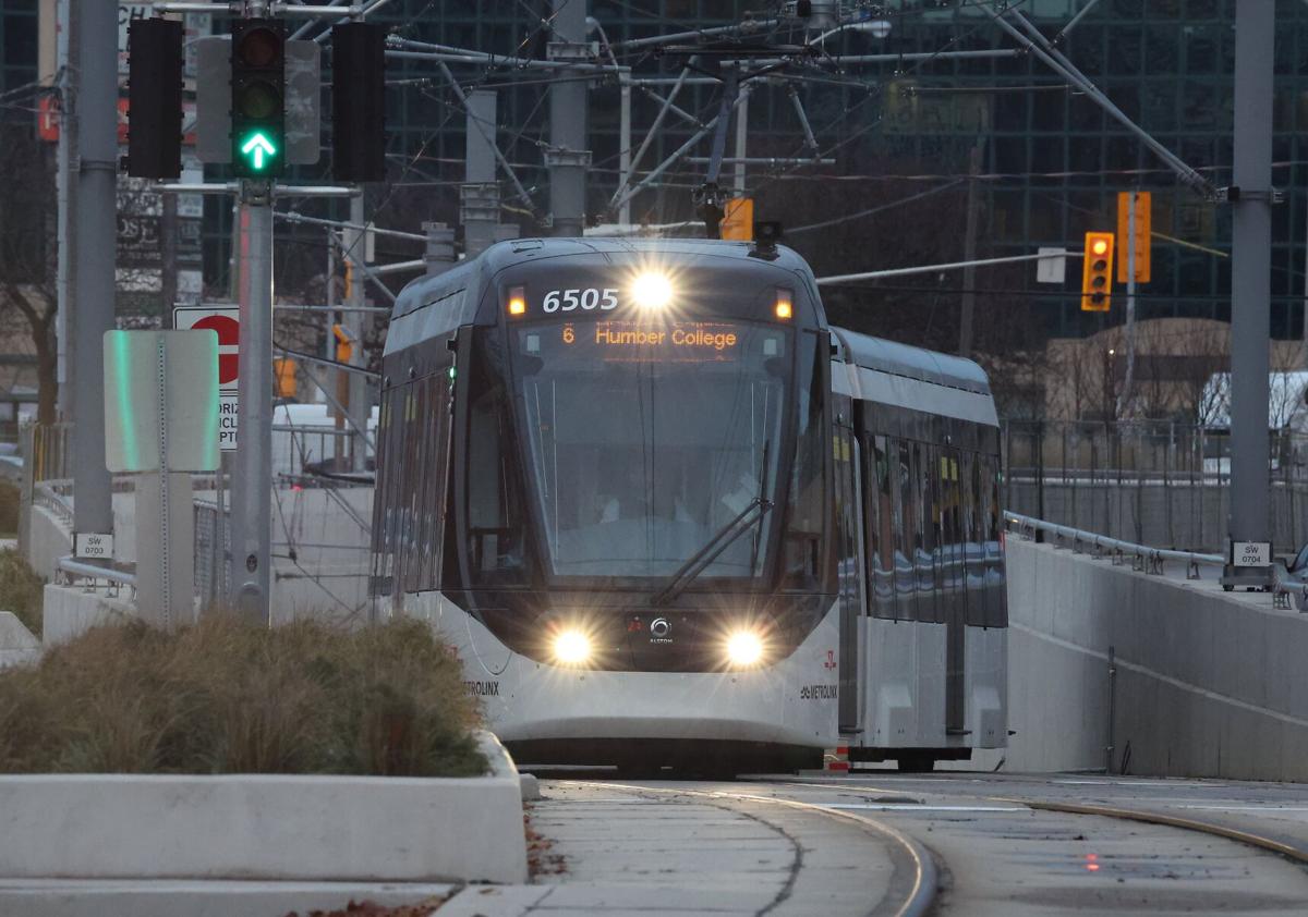 Finch LRT Launch Disrupted: Commuter Wins 18-Minute Race